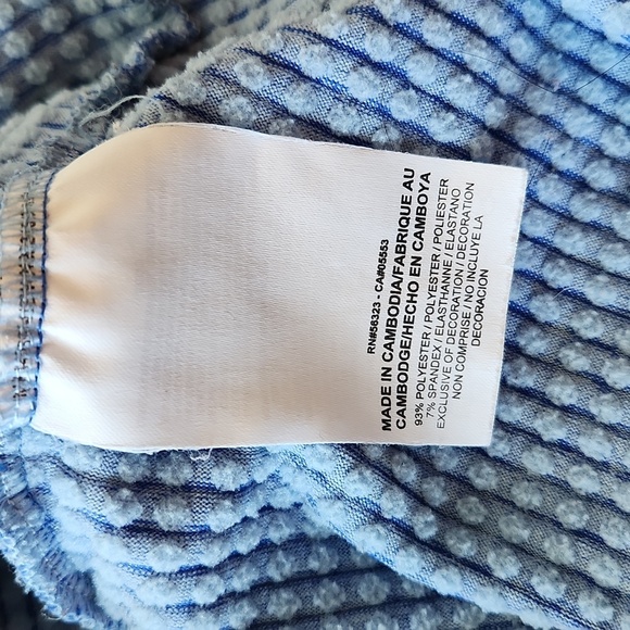 Nike Dri-Fit longsleeve running top - Picture 12 of 16